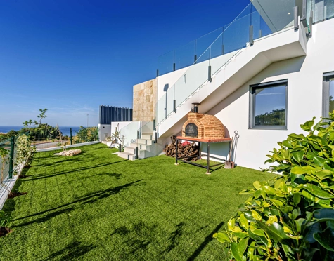 Villa for sale in Benalmadena