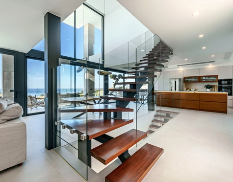 Villa for sale in Benalmadena
