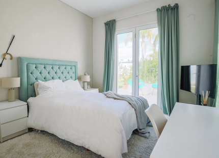 ELEGANTE VILLA DE ESTILO ANDALUZ EN LA RESINA GOLF, ESTEPONA ESTE