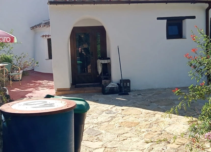CHARMING ANDALUSIAN FINCA FOR SALE IN CASARES