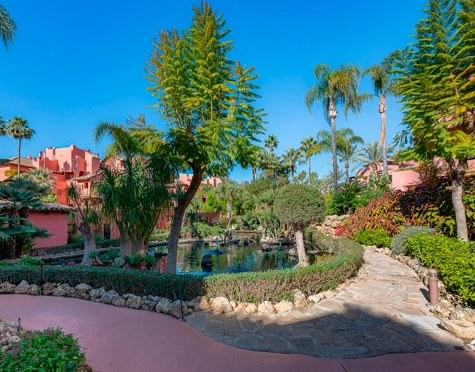 Apartamento Planta Baja en venta en Menara Beach, Estepona East