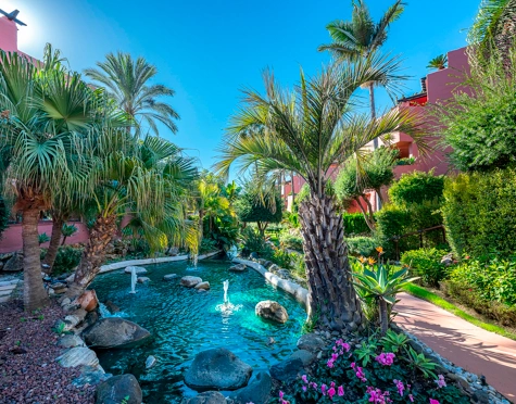Apartamento Planta Baja en venta en Menara Beach, Estepona East