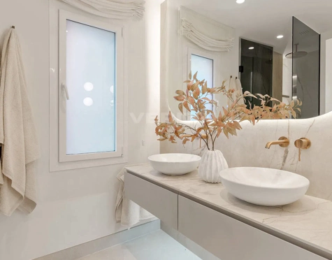 Apartamento Planta Baja en venta en Menara Beach, Estepona East