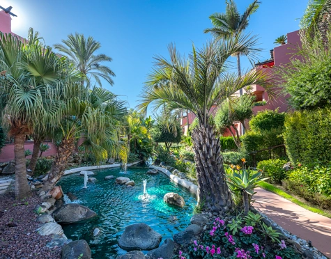 Apartamento Planta Baja en venta en Menara Beach, Estepona East