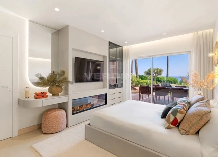 APARTAMENTO COSTERO EN VENTA EN MENARA BEACH, ESTEPONA
