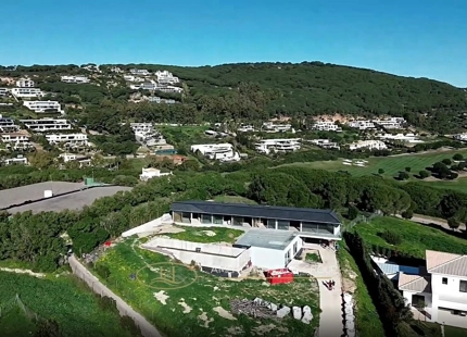 **Solid Wood House for Sale with Stunning Views of Gibraltar**