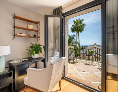 Town House for sale in Marbella Golden Mile