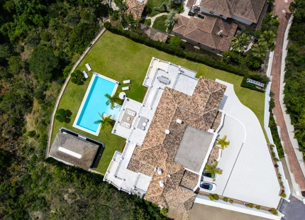 EXQUISITE ESTATE WITH PANORAMIC SEA VIEWS IN EL MADROÑAL