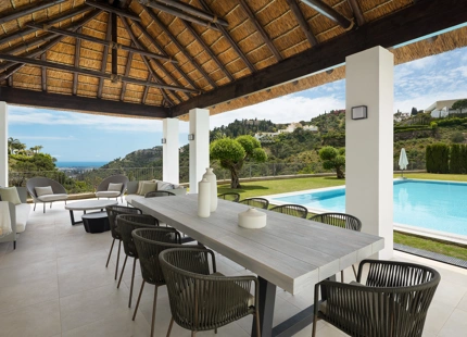 EXQUISITE ESTATE WITH PANORAMIC SEA VIEWS IN EL MADROÑAL