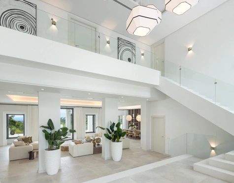 Villa for sale in El Madroñal, Benahavis