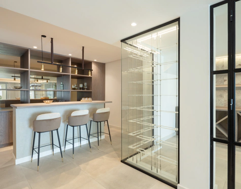 Villa for sale in El Madroñal, Benahavis