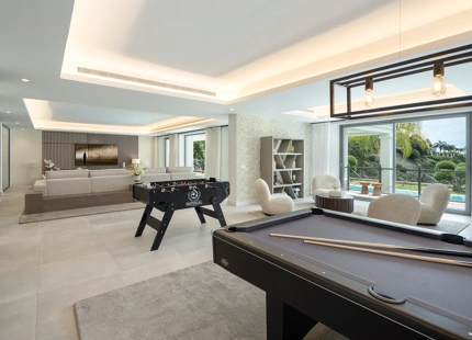 EXQUISITE ESTATE WITH PANORAMIC SEA VIEWS IN EL MADROÑAL