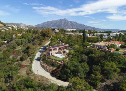 OFF-PLAN CONTEMPORARY VILLA WITH PANORAMIC VIEWS IN BENAHAVÍS