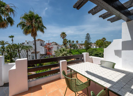 ÁTICO CON TERRAZA ORIENTADA AL SUR EN ALCAZABA BEACH
