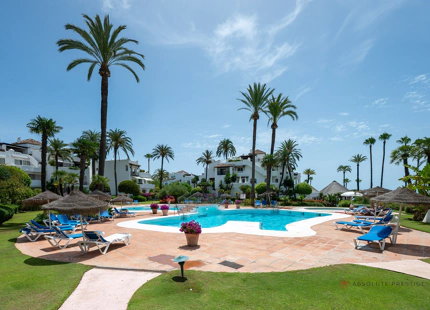 ÁTICO CON TERRAZA ORIENTADA AL SUR EN ALCAZABA BEACH