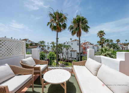 ÁTICO CON TERRAZA ORIENTADA AL SUR EN ALCAZABA BEACH