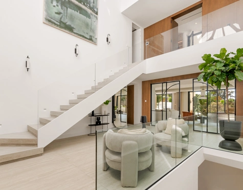 Villa for sale in El Rosario, Marbella Este