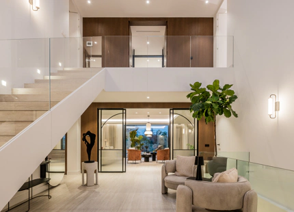 MODERN AND ELEGANT VILLA FOR SALE IN EL ROSARIO, MARBELLA