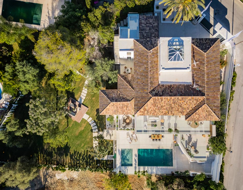 Villa for sale in El Rosario, Marbella Este