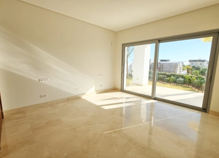NEWLY BUILT VILLA IN PUERTO DEL CAPITÁN, BENAHAVIS