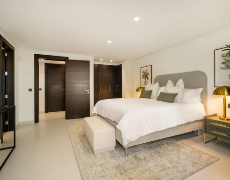 Villa en venta en La Cerquilla, Nueva Andalucia