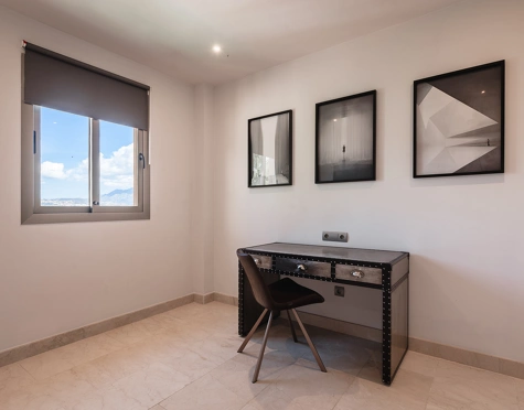 Penthouse for sale in Benahavis