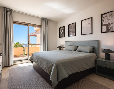 Penthouse for sale in Benahavis