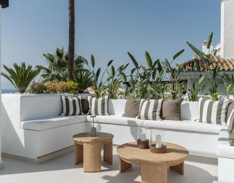 Penthouse for sale in Nueva Andalucia, Marbella