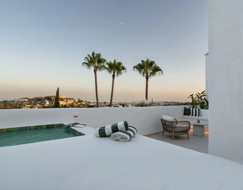 Ático en venta en Nueva Andalucia, Marbella