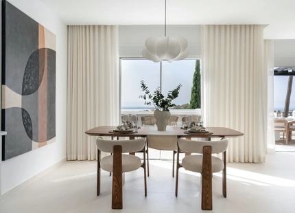 ELEGANT SCANDINAVIAN-INSPIRED PENTHOUSE WITH PANORAMIC SEA VIEWS