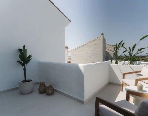 Penthouse for sale in Nueva Andalucia, Marbella