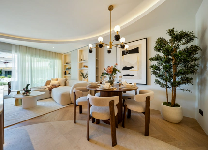 APARTAMENTO RENOVADO CON VISTAS PANORÁMICAS AL MAR EN LA MILLA DE ORO DE MARBELLA