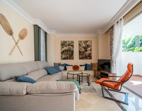 Apartamento Planta Baja en alquiler a corta temporada en Alcazaba Beach, Estepona East