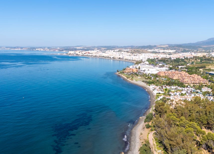 Jardín Apartamento en Alcazaba Playa