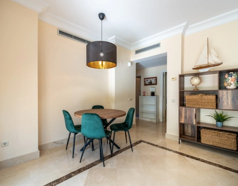 Apartamento Planta Baja en alquiler a corta temporada en Alcazaba Beach, Estepona East