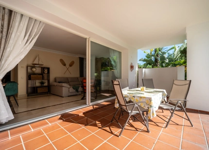 Jardín Apartamento en Alcazaba Playa