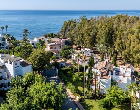 Apartamento Planta Baja en alquiler a corta temporada en Alcazaba Beach, Estepona East