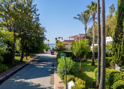 Jardín Apartamento en Alcazaba Playa