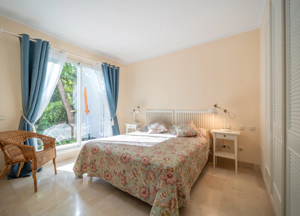 Jardín Apartamento en Alcazaba Playa