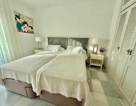 Apartamento en alquiler a corta temporada en Alcazaba Beach, Estepona East