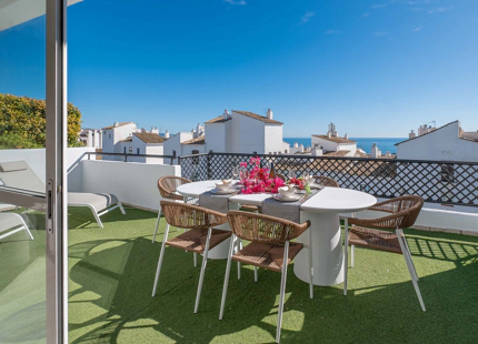 APARTAMENTO EXCLUSIVO CON VISTAS AL MAR EN PUERTO BANÚS