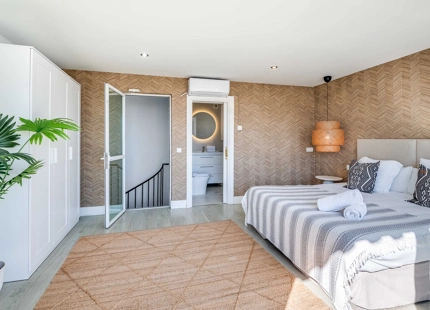 APARTAMENTO EXCLUSIVO CON VISTAS AL MAR EN PUERTO BANÚS