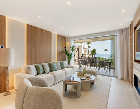 Apartment for sale in Bahía del Velerín, Estepona East