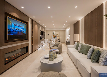 FULLY RENOVATED APARTMENT WITH PANORAMIC VIEWS AND CONTEMPORARY DESIGN