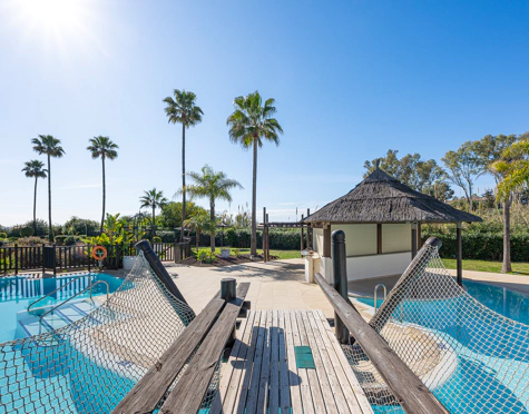 Apartment for sale in Bahía del Velerín, Estepona East