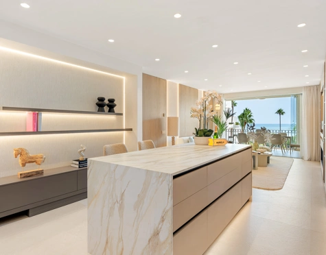 Apartment for sale in Bahía del Velerín, Estepona East