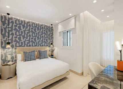 FULLY RENOVATED APARTMENT WITH PANORAMIC VIEWS AND CONTEMPORARY DESIGN
