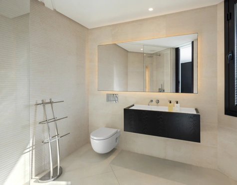 Villa for sale in El Madroñal, Benahavis
