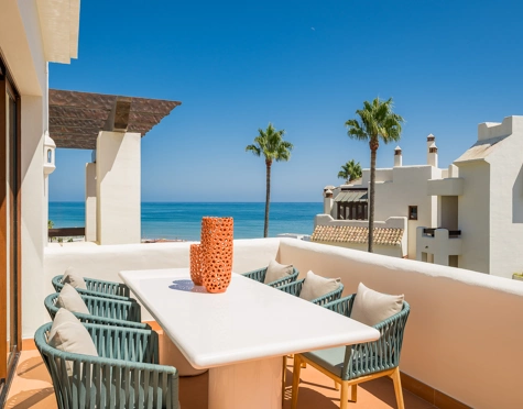 Ático en venta en Bahía del Velerín, Estepona East