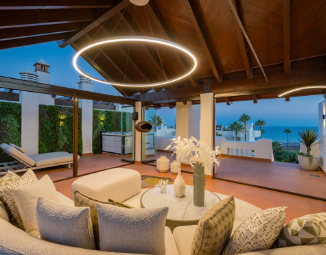 Ático en venta en Bahía del Velerín, Estepona East